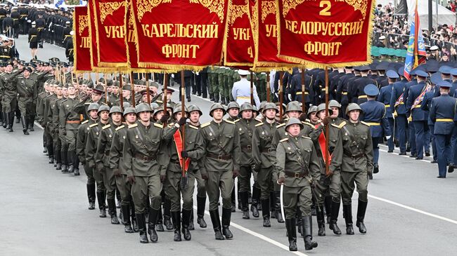 От Владивостока до Саратова: парад Победы в городах России