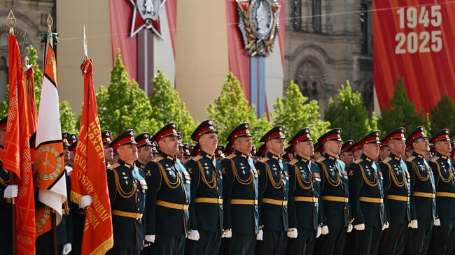 Москва. Военный парад, посвященный 80-летию Победы в Великой Отечественной войне Москва. Военный парад, посвященный 80-летию Победы в Великой Отечественной войне