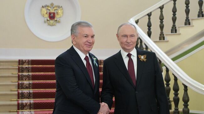 Встреча Путина с президентом Узбекистана Мирзиеевым