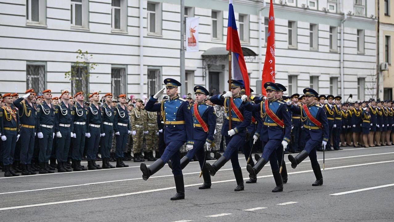 Торжественное прохождение войск в честь 80-летия Победы состоялось в Твери - РИА Новости, 1920, 09.05.2025