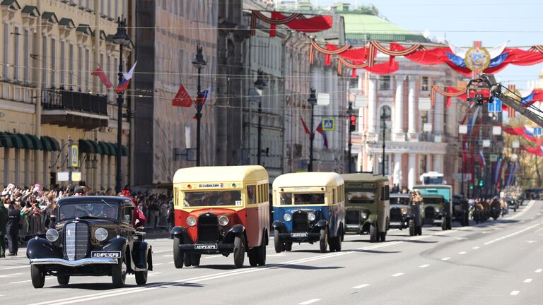 Парад исторической техники на праздновании 80-летия Победы в Великой Отечественной войне в Санкт-Петербурге Парад исторической техники на праздновании 80-летия Победы в Великой Отечественной войне в Санкт-Петербурге