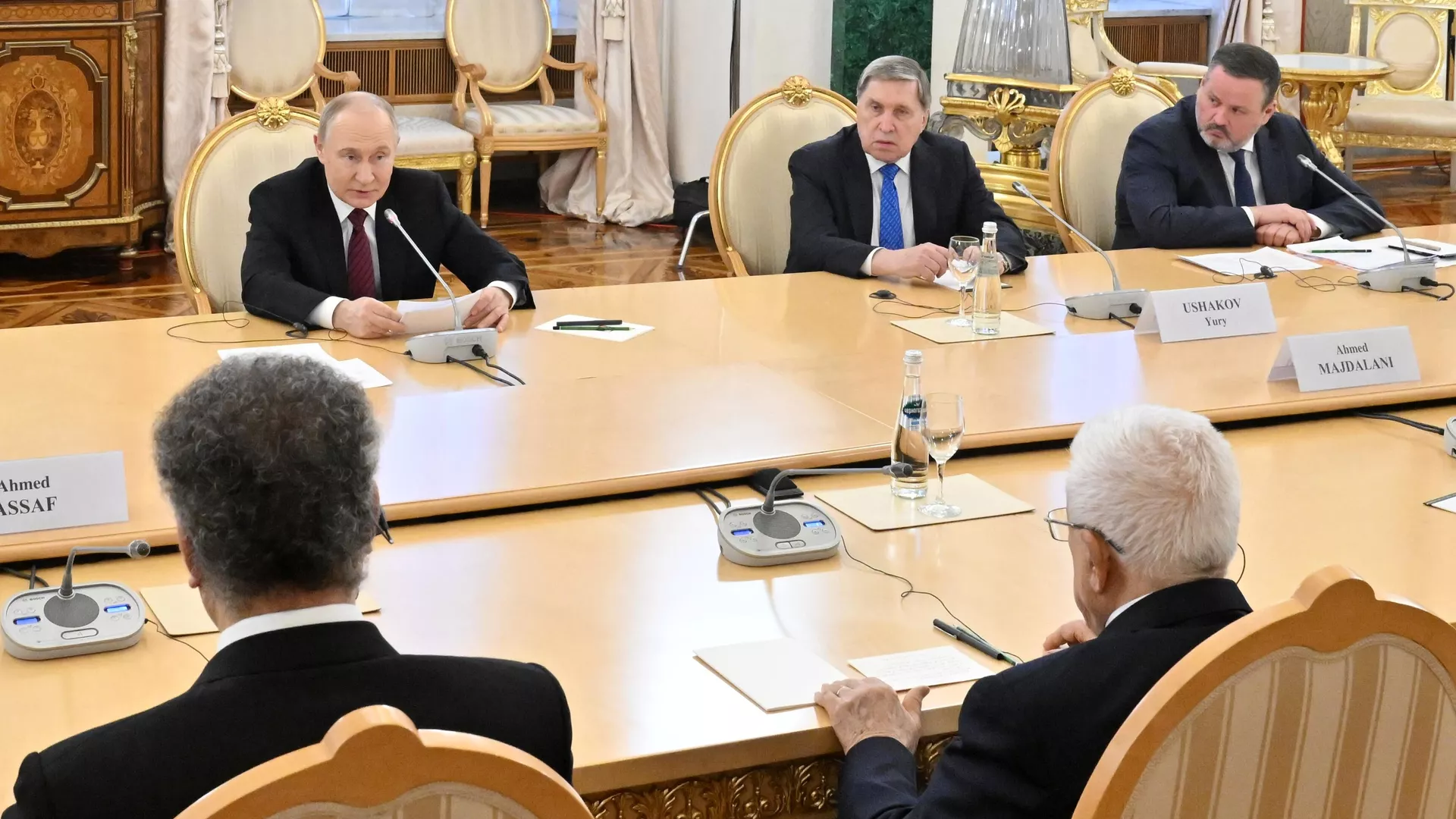 Президент России Владимир Путин во время встречи с президентом Палестины Махмудом Аббасом - РИА Новости, 1920, 10.05.2025