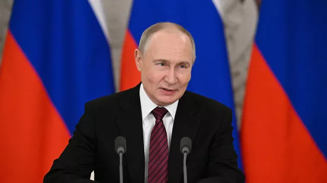 Президент РФ Владимир Путин во время заявления для прессы по итогам встреч с зарубежными лидерами