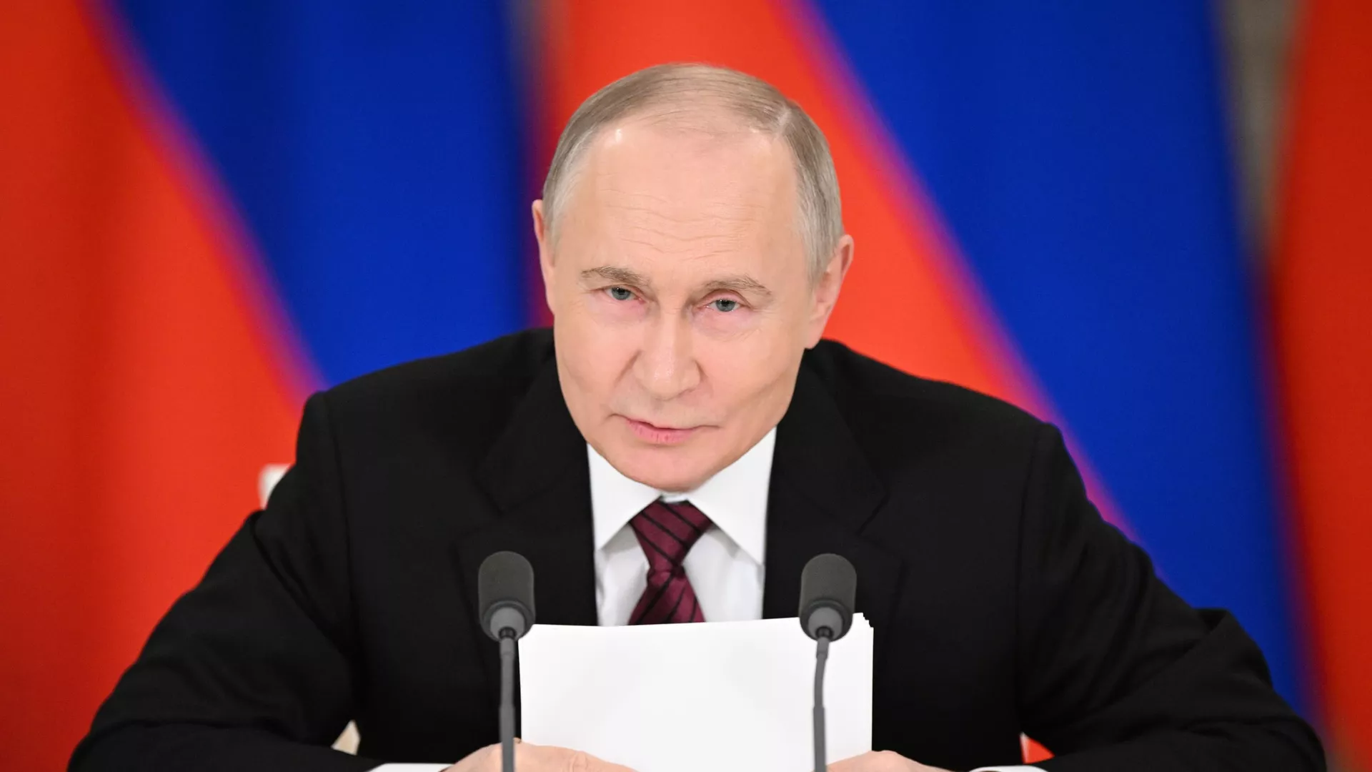 Обращение президента РФ В. Путина к представителям российских и зарубежных СМИ - РИА Новости, 1920, 11.05.2025