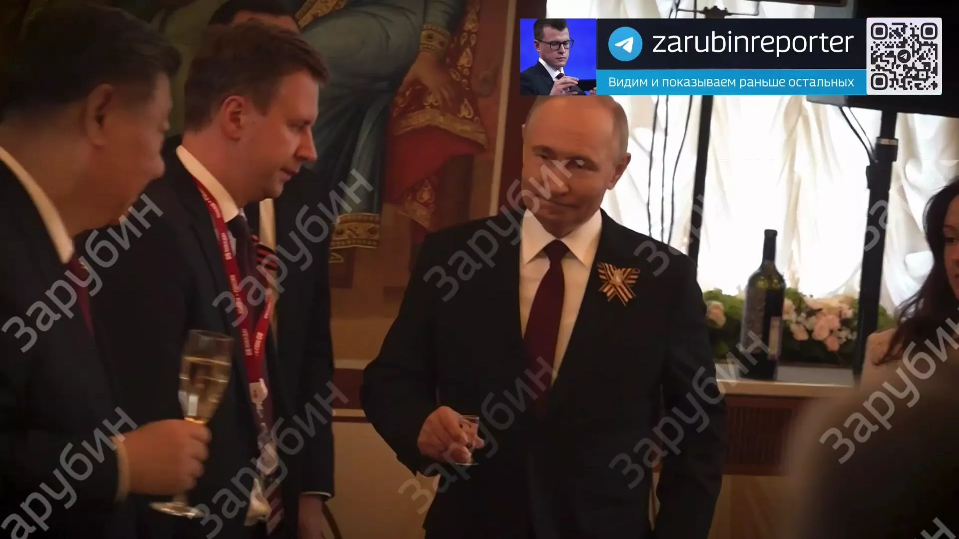Путин поднял фронтовые 100 граммов на торжественном приеме в честь Дня Победы - РИА Новости, 1920, 11.05.2025