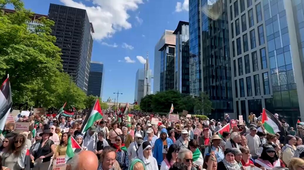 Десятки тысяч человек вышли на акцию протеста в Брюсселе