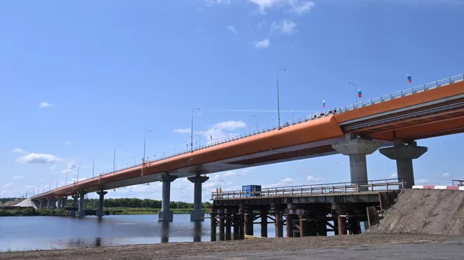 Мост северного обхода Твери на 155-м километре трассы М-11 Нева