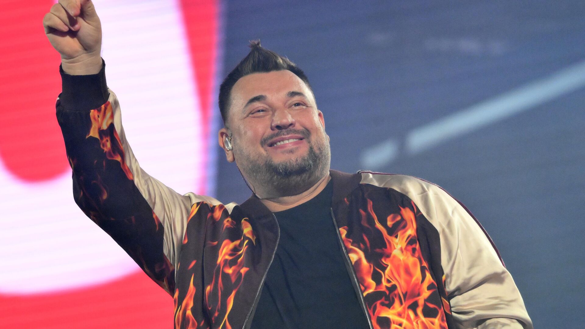 Певец Сергей Жуков выступает на фестивале VK Fest в Москве Певец Сергей Жуков выступает на фестивале VK Fest в Москве - РИА Новости, 1920