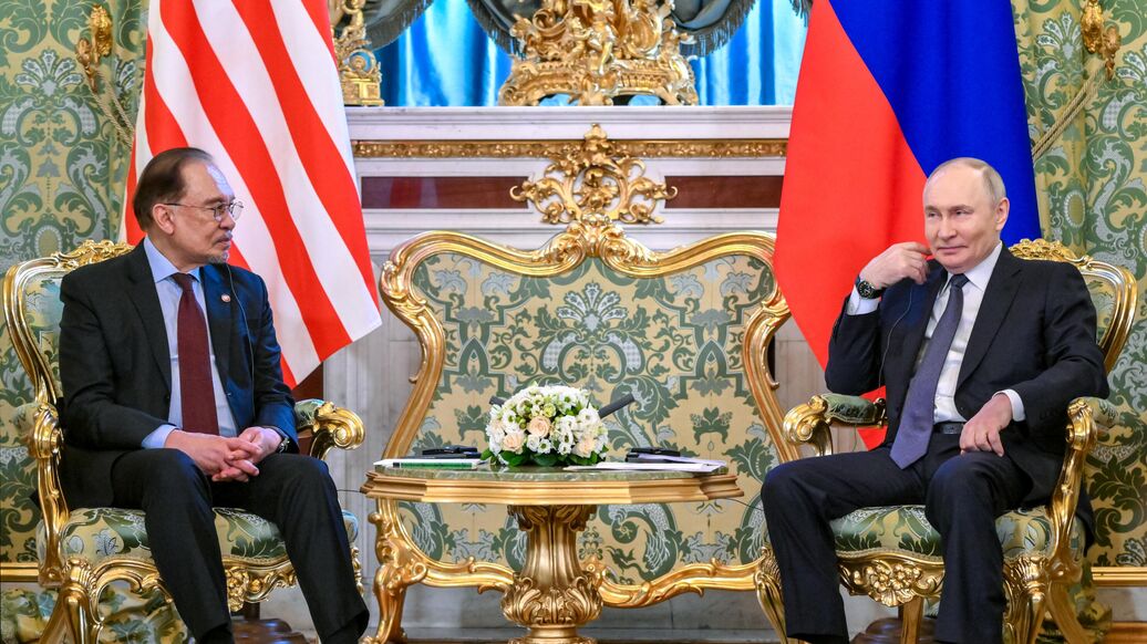 Премьер Малайзии испугался реакции жены на его ответ на загадку Путина