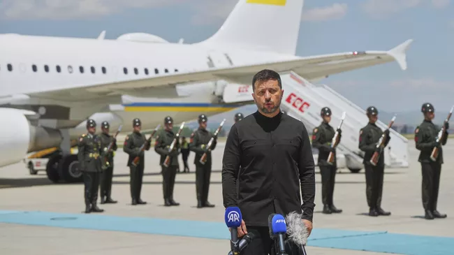 Владимир Зеленский после прибытия в Анкару