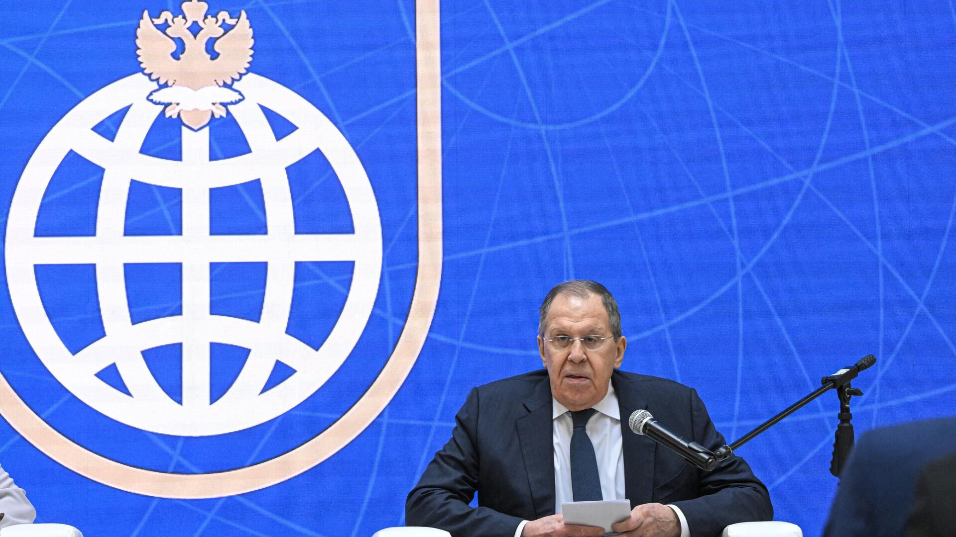 Министр иностранных дел России Сергей Лавров - РИА Новости, 1920, 25.11.2025