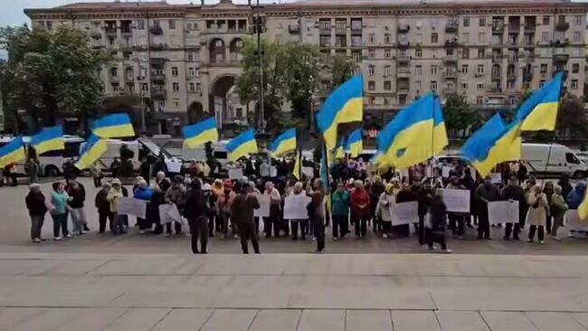 Митинг с требованием увеличить выплаты ветеранам ВСУ, семьям погибших за счет преодоления коррупции прошел возле Киевской горадминистрации