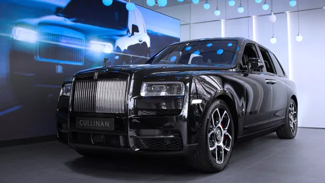 Автомобиль Rolls Royce Cullinan