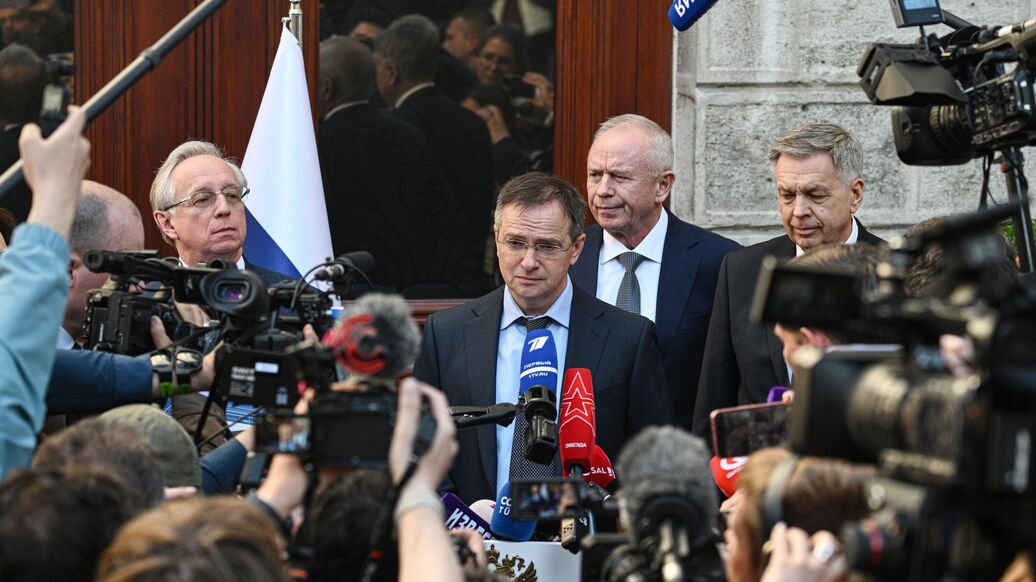 Российская делегация будет ждать украинских переговорщиков утром 16 мая