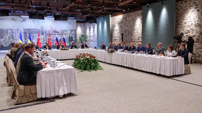 Переговоры с участием делегаций России, Украины и Турции
