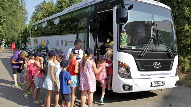 Госавтоинспекция напомнила о правилах перевозки групп детей автобусами