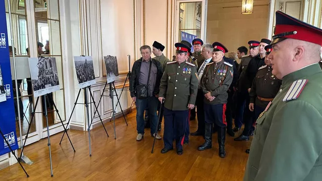 Открытие фотовыставки Освобождение Европы в Париже