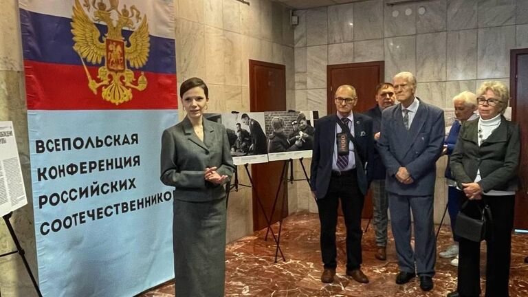 Фотовыставка Освобождение Европы открылась в Варшаве Фотовыставка Освобождение Европы открылась в Варшаве