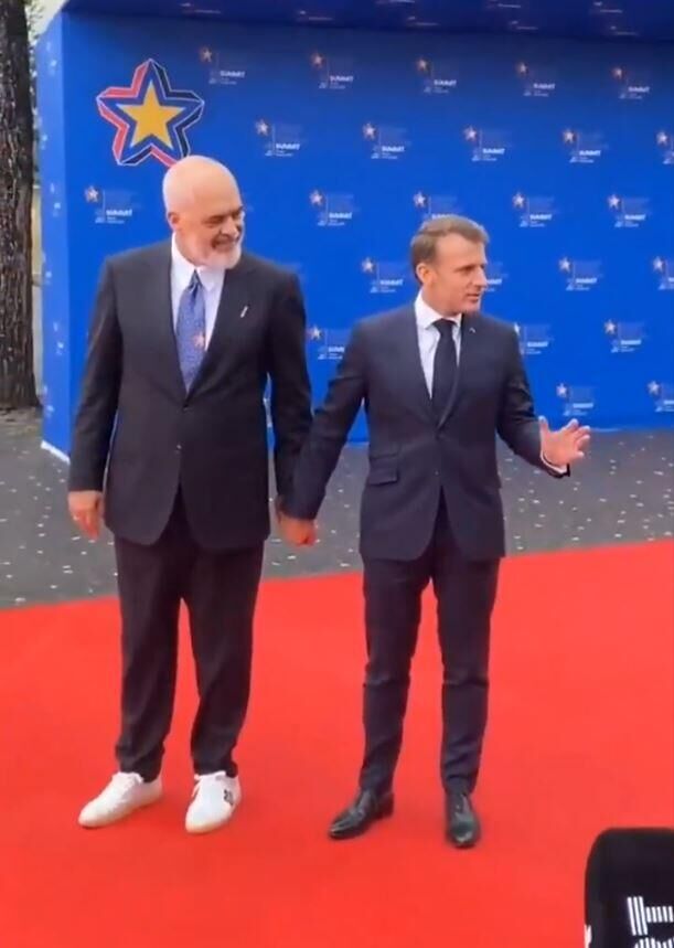 Президент Франции Эммануэль Макрон и премьер-министр Албании Эди Рама на встрече в Тиране - РИА Новости, 1920, 17.05.2025