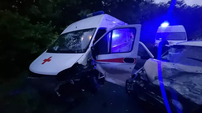 Место ДТП с участием автомобиля скорой помощи на Ставрополье. 18 мая 2025