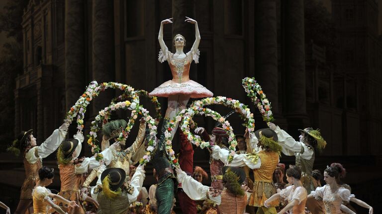 Сцена из балета П.И. Чайковского Спящая красавица в постановке Юрия Григоровича, Сцена из балета П.И. Чайковского Спящая красавица в постановке Юрия Григоровича,