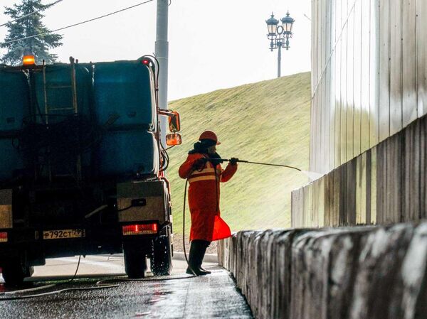 Промывка тоннелей и мостов в Москве Промывка тоннелей и мостов в Москве