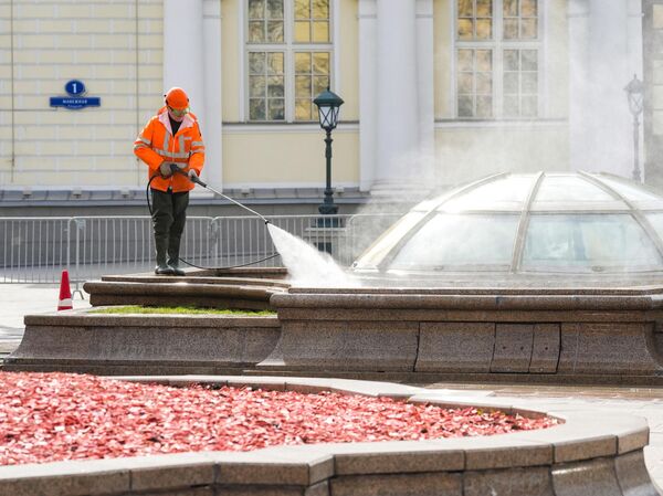 Фонтан в Александровском саду Фонтан в Александровском саду