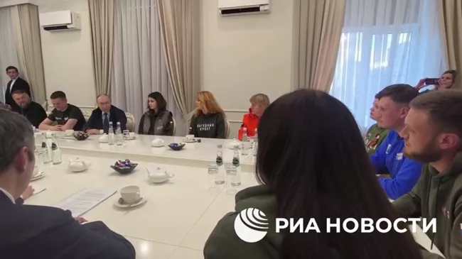 Потому что идиоты – Путин о ВСУ, обстреливающих памятники в Курской области