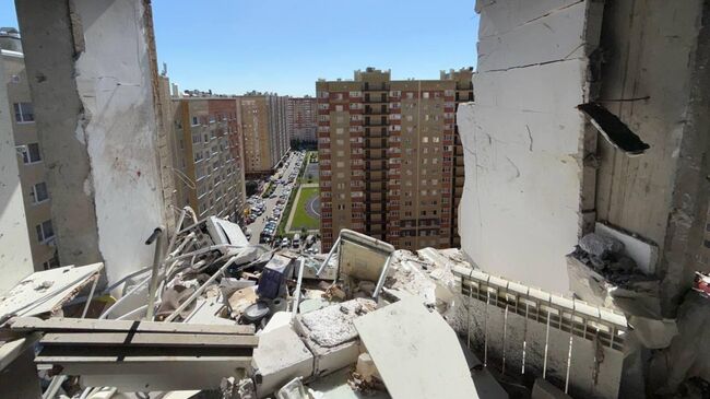 Последствия взрыва бытового газа в жилом доме в Ставрополе
