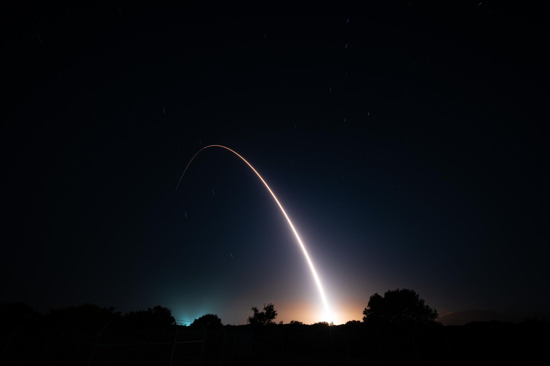 Тестовый пуск межконтинентальной баллистической ракеты Minuteman III Тестовый пуск межконтинентальной баллистической ракеты Minuteman III - РИА Новости, 1920, 21.05.2025