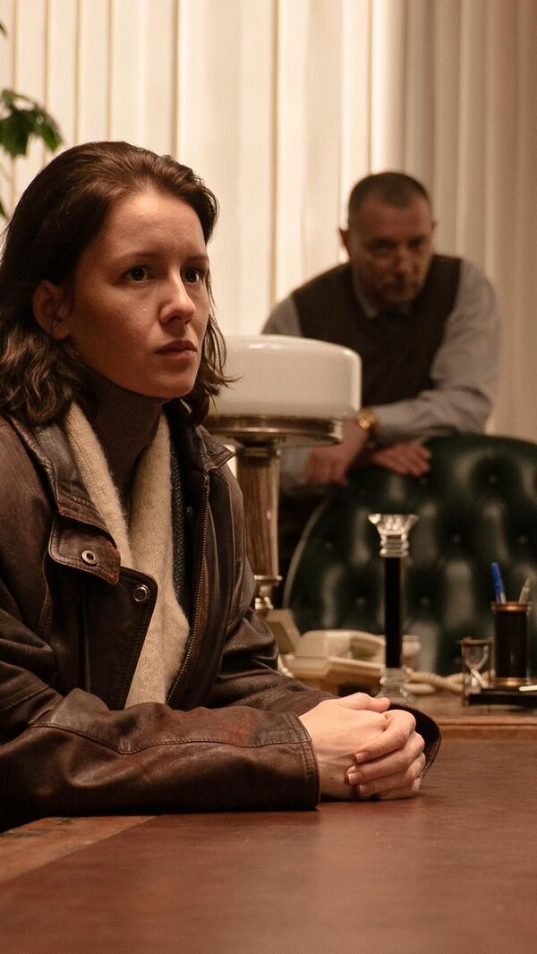 Кадр сериала Фишер. Затмение Кадр сериала Фишер. Затмение