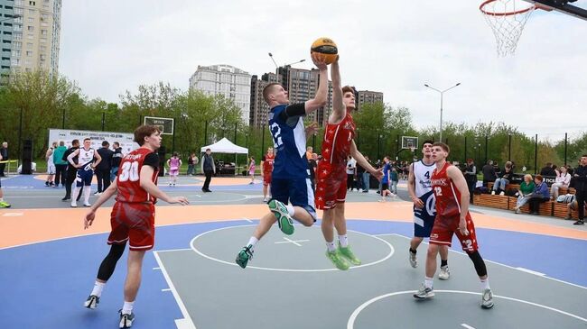 Современный Центр уличного баскетбола в Иванове