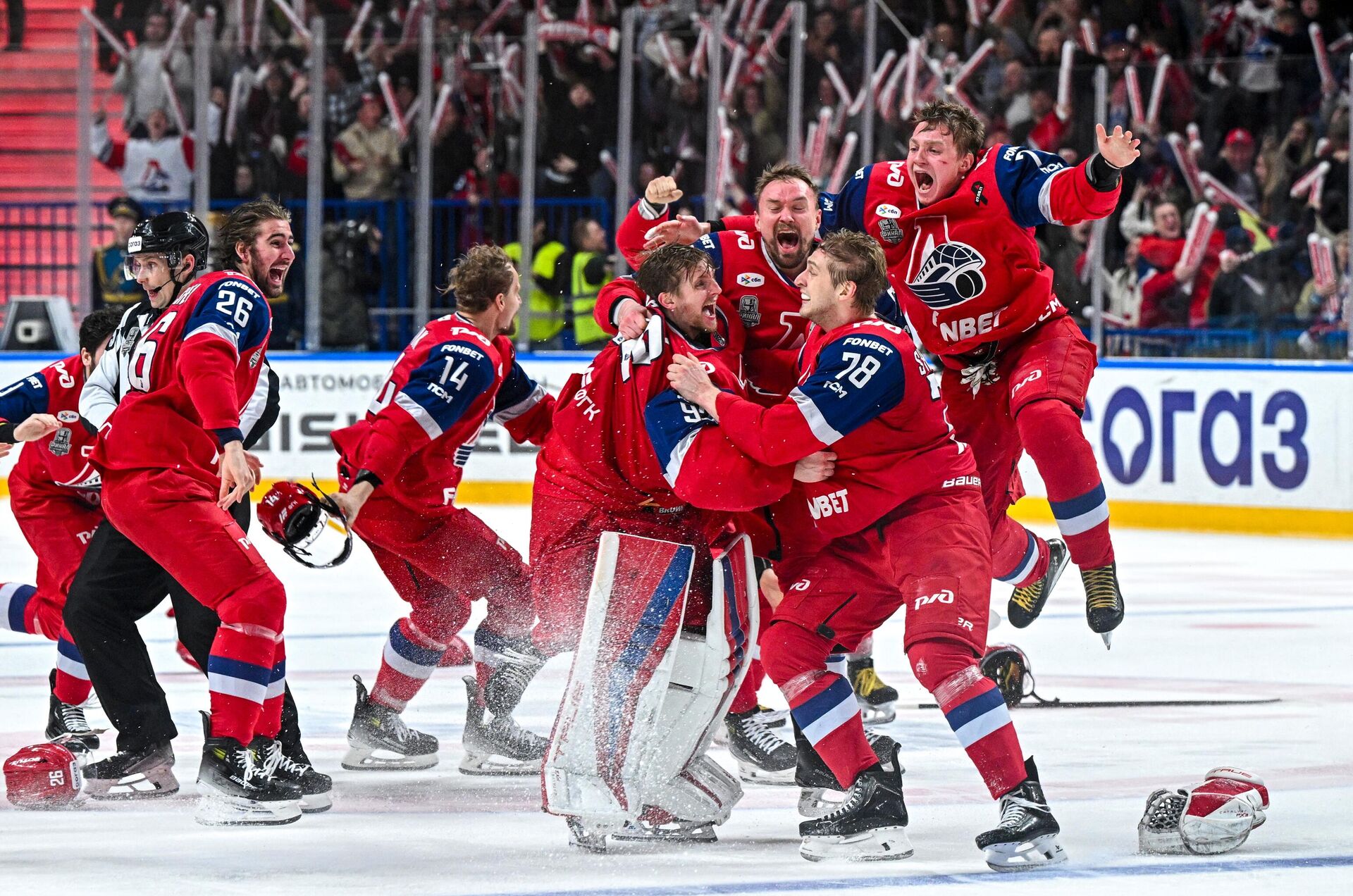 Игроки ХК Локомотив - РИА Новости, 1920, 22.05.2025