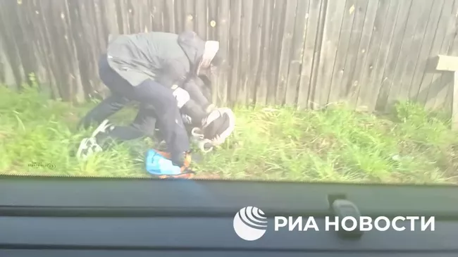 Задержание двух подростков, планировавших поджог здания МО в Тверской области по заданию украинского куратора 