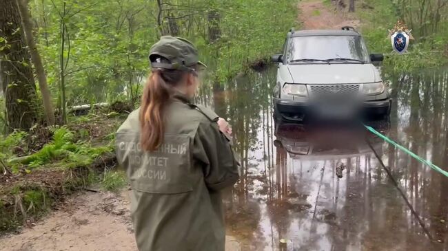 Автомобиль, в салоне которого нашли тела четырех мужчин