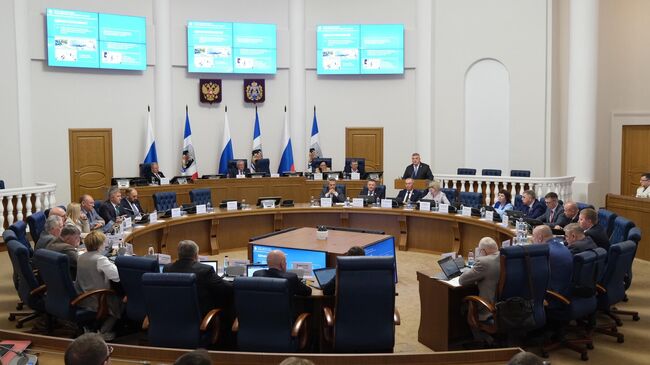 Заседание Новгородской областной думы