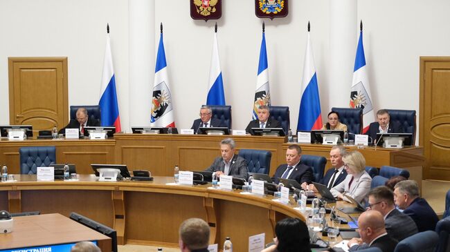 Заседание Новгородской областной думы