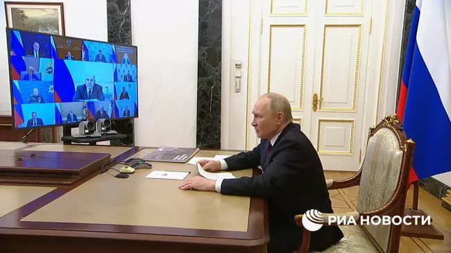 Путин поручил уделить особое внимание помощи жителям приграничных областей