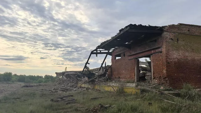 Последствия удара со стороны ВСУ в Рыльске Курской области