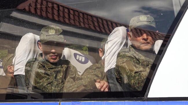 Российские военнослужащие, возвращенные из украинского плена