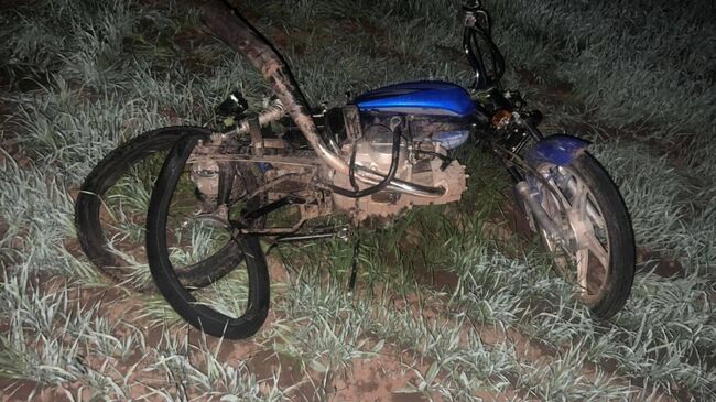 Место столкновения мопеда и легкового автомобиля в Марий Эл