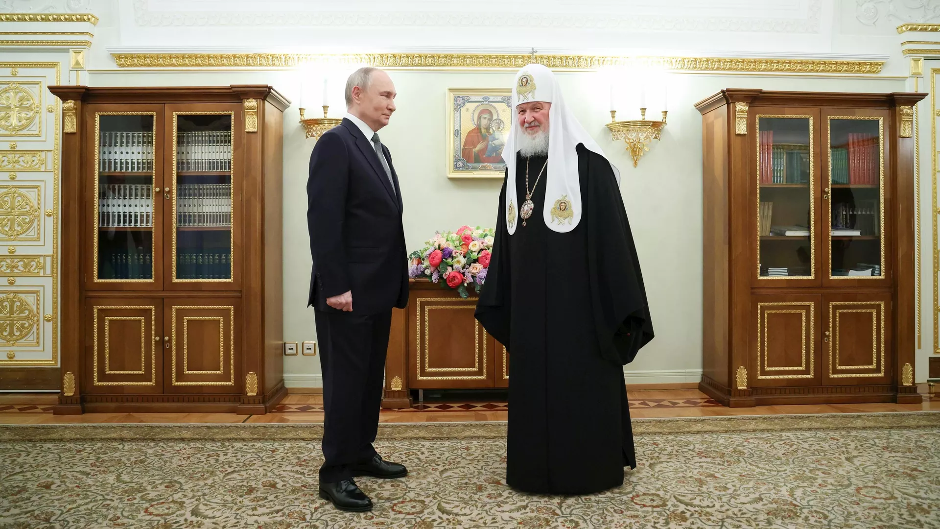 Президент РФ Владимир Путин поздравляет патриарха Московского и всея Руси Кирилла с Днём тезоименитства Президент РФ Владимир Путин поздравляет патриарха Московского и всея Руси Кирилла с Днём тезоименитства - РИА Новости, 1920, 24.05.2025
