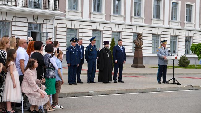 В Тверском суворовском военном ордена Почета училище состоялось торжественное мероприятие, посвященное последнему звонку