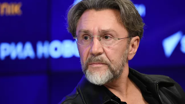 Сергей Шнуров