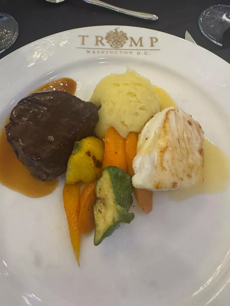 https://cdnn21.img.ria.ru/images/07e9/05/1a/2019063721_0:0:1600:2133_768x0_80_0_0_f348e950c1d2a368dbb4a91144bfb3b2.jpg.webp