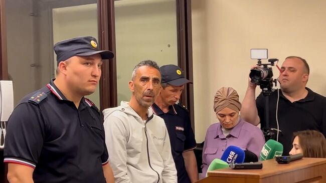 Обвиняемый в убийстве жены иностранец в суде Казани