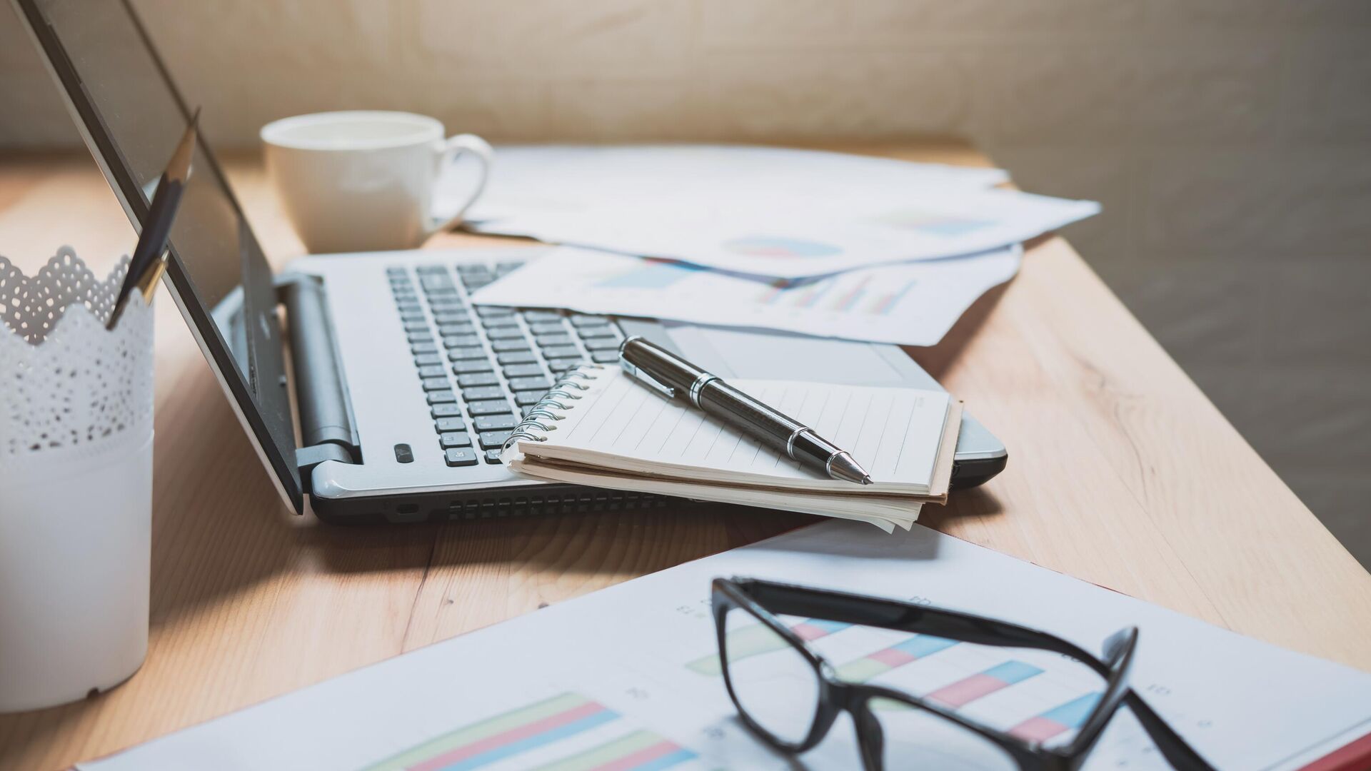 Рабочее место Рабочее место - РИА Новости, 1920, 13.12.2025