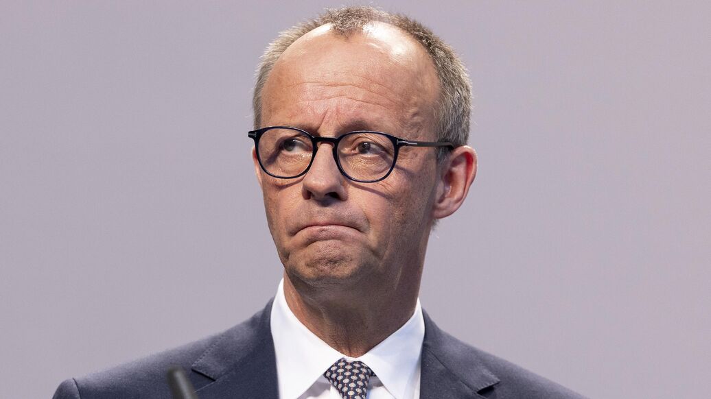 Лавров прокомментировал слова Мерца о немецких войсках