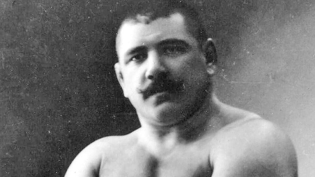 "Не сверхчеловек, а ихтиозавр": этого русского боялись во всем мире