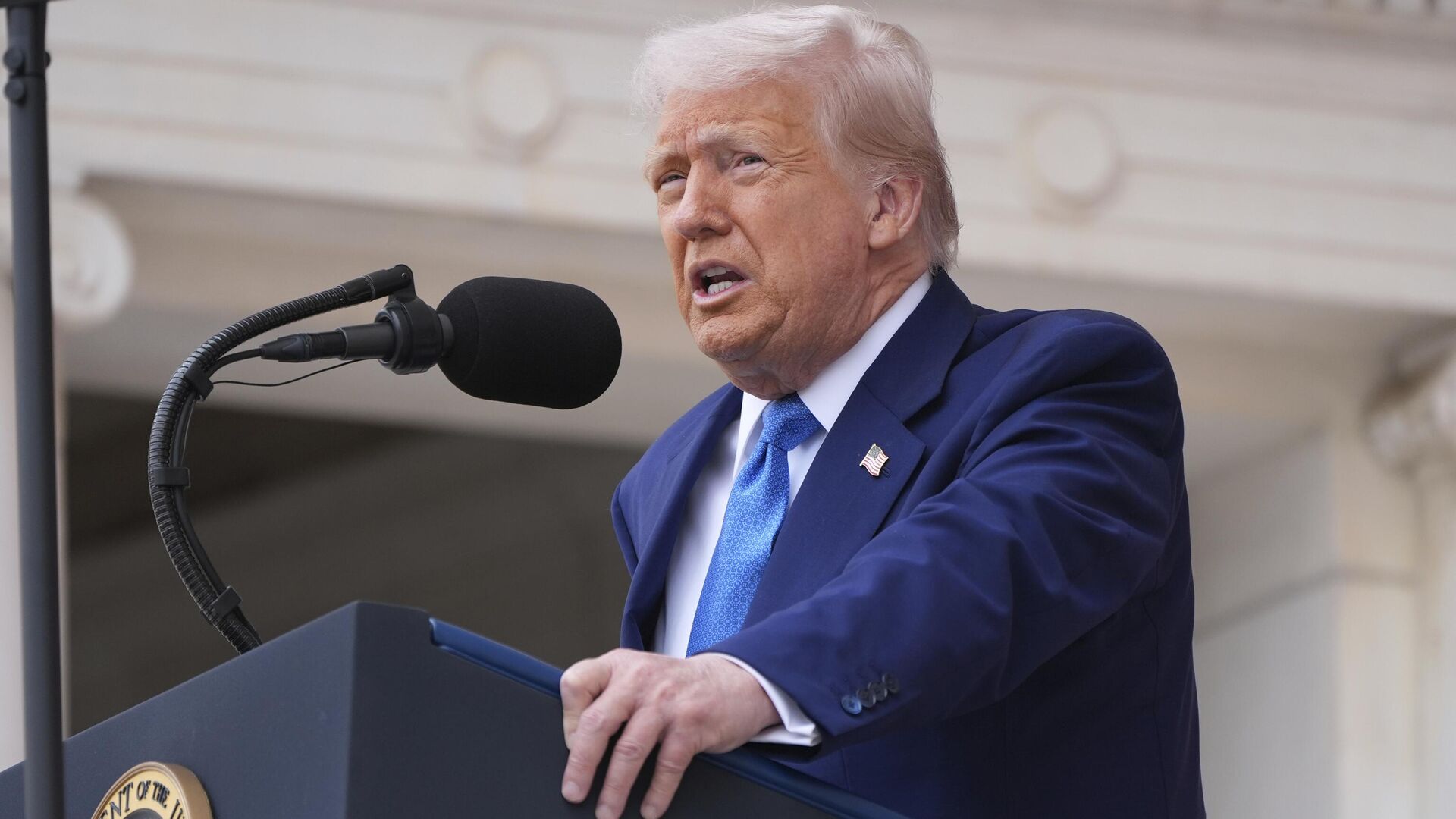 Президент США Дональд Трамп Президент США Дональд Трамп - РИА Новости, 1920, 20.06.2025